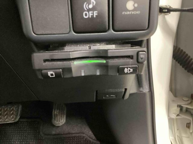 アクアＧプッシュスタートスイッチ　電子カードキー　ＥＴＣ車載器　ドラレコ　カーナビ　バックモニター　シートヒーター　フォグランプ　ＡＢＳ（鹿児島県）の中古車