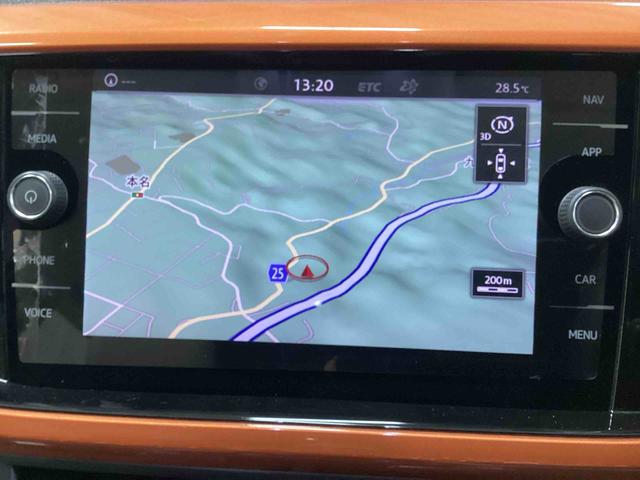 ＶＷ Ｔ−クロスＴＳＩ　１ｓｔプッシュスタートスイッチ　電子カードキー　カーナビ　バックモニター　　ＥＴＣ車載器　ドラレコ　アルミホイール　ＡＢＳ　フォグランプ　ターボ（鹿児島県）の中古車