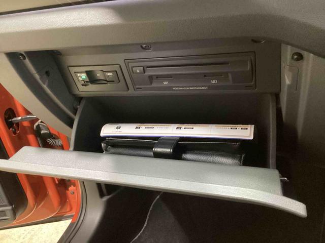 ＶＷ Ｔ−クロスＴＳＩ　１ｓｔプッシュスタートスイッチ　電子カードキー　カーナビ　バックモニター　　ＥＴＣ車載器　ドラレコ　アルミホイール　ＡＢＳ　フォグランプ　ターボ（鹿児島県）の中古車