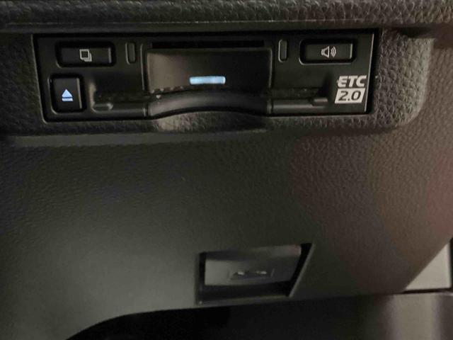 カローラスポーツハイブリッドG Zプッシュスタートスイッチ 電子カードキー 電動パーキングブレーキ カーナビ バックモニター シートヒーター ETC車載器 ABS アルミホイール(鹿児島県)の中古車