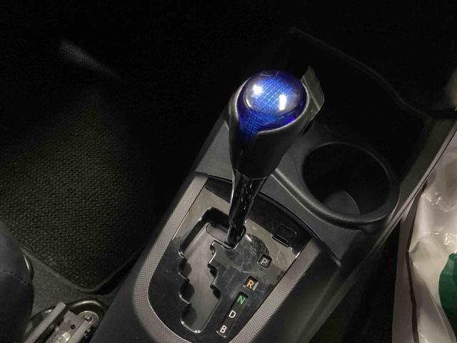 アクアＧブラックソフトレザーセレクションカーナビ　バックモニター　ＥＴＣ車載器　スマートキー＆プッシュスタート　ＡＢＳ（鹿児島県）の中古車