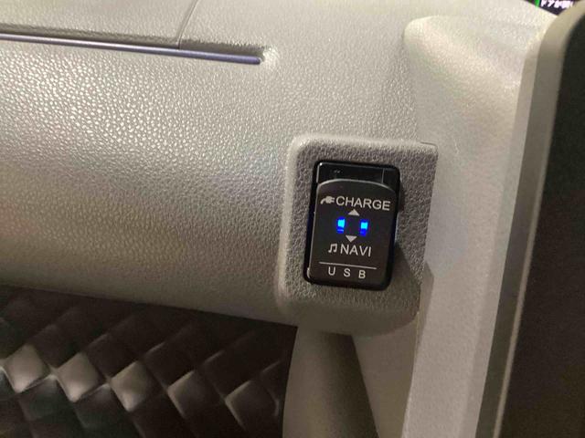 タントカスタムＲＳターボ　インパネシフト　プッシュスタートスイッチ　電子カードキー　両側電動スライドドア　カーナビ　バックモニター　車線逸脱防止　被害軽減ブレーキ　アルミホイール　オートハイビーム　ＡＢＳ（鹿児島県）の中古車