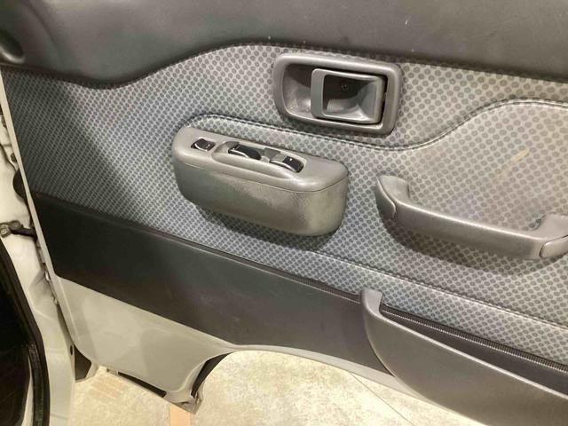 ハイゼットトラックジャンボ５ＭＴ車　４ＷＤ車　エアコン　パワステ　パワーウインドウ　ドアロック（鹿児島県）の中古車
