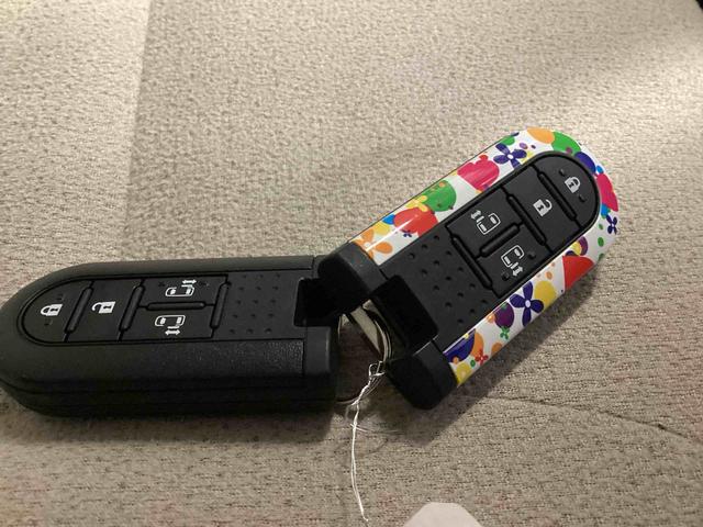 ムーヴキャンバスGホワイトアクセントVS SAIIIインパネシフト プッシュスタートスイッチ 電子カードキー 両側電動スライドドア カーナビ バックモニター(パノラマモニター) ドラレコ レーンキープアシスト 衝突被害軽減システム(鹿児島県)の中古車