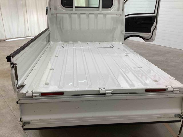 ハイゼットトラックハイルーフパートタイム4WD ハイルーフ 5MT車 エアコン パワステ 運転席エアバック(鹿児島県)の中古車
