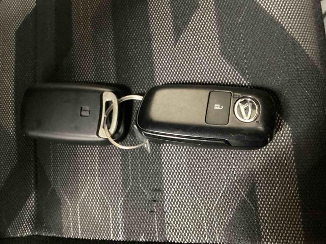タフトＧターボ　クロムベンチャーターボ車　インパネシフト　プッシュスタートスイッチ　電動パーキングブレーキ　電子カードキー　カーナビ　バックモニター　オートマチックハイビーム　レーンアシスト　アルミホイール　ＡＢＳ　ガラスルーフ（鹿児島県）の中古車
