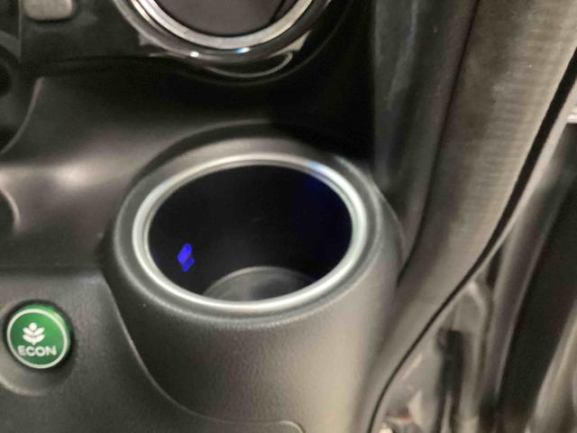 N−BOXカスタムG・ターボLパッケージターボ車 インパネシフト(パドルシフト) プッシュスタートスイッチ 両側電動スライドドア カーナビ バックモニター アルミホイール ETC車載器(鹿児島県)の中古車