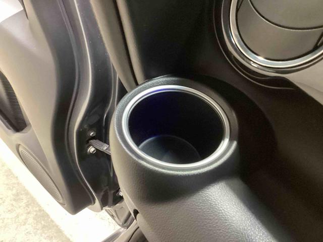 N−BOXカスタムG・ターボLパッケージターボ車 インパネシフト(パドルシフト) プッシュスタートスイッチ 両側電動スライドドア カーナビ バックモニター アルミホイール ETC車載器(鹿児島県)の中古車