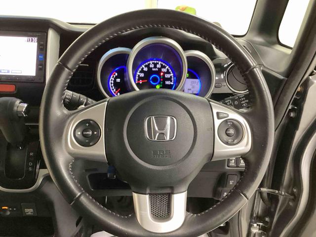 N−BOXカスタムG・ターボLパッケージターボ車 インパネシフト(パドルシフト) プッシュスタートスイッチ 両側電動スライドドア カーナビ バックモニター アルミホイール ETC車載器(鹿児島県)の中古車