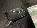 盗難防止　ナビＴＶ　エアバック　キーレスエントリー　Ａストップ　ＤＶＤ再生可　ＥＳＣ　衝突安全ボディ　ブルートゥース　ベンチシート　ＡＢＳ　ミュージックプレイヤー接続可　ＥＴＣ付　ＬＥＤヘッドランプ（鹿児島県）の中古車