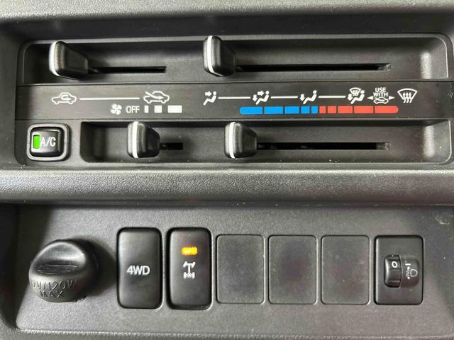 ハイゼットトラックEXT4WD 5MT車 ワンオーナー 純正CDデッキ 荷台ゴムマット ゲートプロテクター パワーウインドウ キーレスエントリー(石川県)の中古車