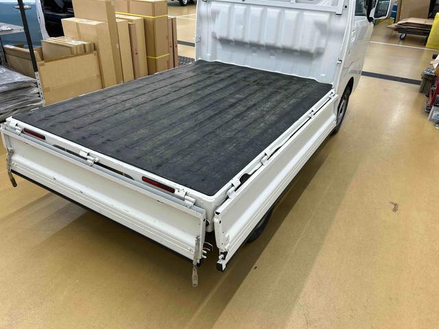 ハイゼットトラックEXT4WD 5MT車 ワンオーナー 純正CDデッキ 荷台ゴムマット ゲートプロテクター パワーウインドウ キーレスエントリー(石川県)の中古車