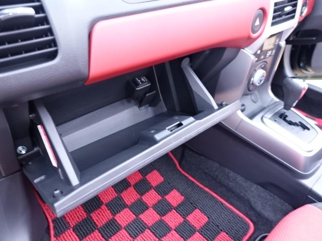 コペンセロ　Ｓ車検整備付き　電動オープンルーフ　純正ＤＶＤチューナー　バックモニター　ＥＴＣ車載器　ＵＳＢソケット　ＭＯＭＯ製ハンドル　シートヒーター　Ｂｌｕｅｔｏｏｔｈｔ（石川県）の中古車