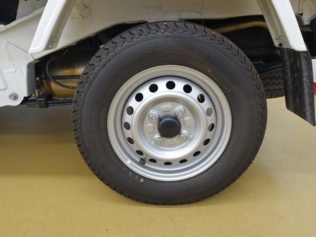 ハイゼットトラックスタンダード1年保証 4WD 純正AM/FMラジオ スーパーUVカットガラス(フロント) マニュアルエアコン 横滑り防止装置 オートライト アクセサリーソケット コーナーセンサー 荷台マット(石川県)の中古車