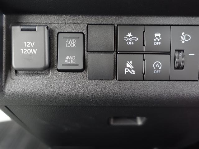 ハイゼットトラックスタンダード1年保証 4WD 純正AM/FMラジオ スーパーUVカットガラス(フロント) マニュアルエアコン 横滑り防止装置 オートライト アクセサリーソケット コーナーセンサー 荷台マット(石川県)の中古車
