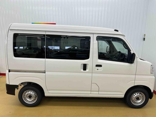 ハイゼットカーゴＤＸ走行無制限１年保証　４ＷＤ　フロントコーナーセンサー　ＡＭ／ＦＭラジオ　エアコン　スマートアシスト　衝突回避支援ブレーキ　オートライト　キーレスエントリー（石川県）の中古車