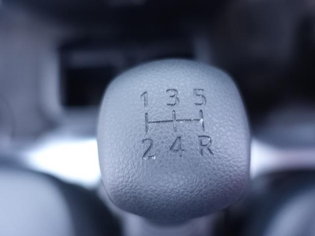 ハイゼットトラックスタンダード１年保証　４ＷＤ　ＭＴ車　コーナーセンサー　オートライト　横滑り防止装置　純正ラジオ　スマートアシスト　荷台マット　ゲートプロテクター　マニュアルエアコン（石川県）の中古車