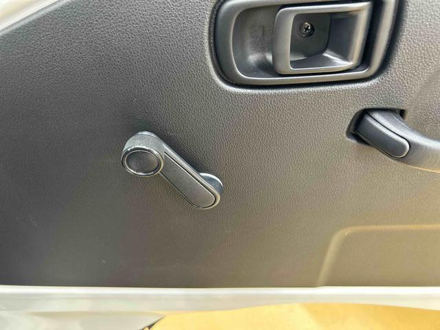 ハイゼットトラックスタンダード走行無制限1年保証 4WD 衝突回避支援ブレーキ フロントコーナーセンサー AM/FMラジオ アイドリングストップ オートライト(石川県)の中古車