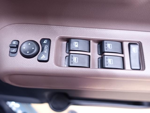 ムーヴキャンバスセオリーＧ走行無制限１年保証　４ＷＤ　純正７インチナビ　バックカメラ　衝突回避支援ブレーキ　コーナーセンサー　ＬＥＤヘッドライト　オートライト　両側パワースライドドア　シートヒーター　ＵＳＢ（石川県）の中古車