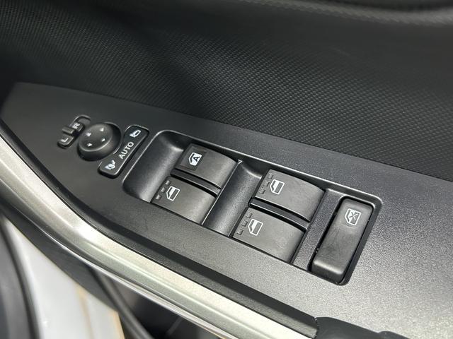 ロッキープレミアムG走行無制限1年保証 車検整備付き 純正7インチナビ バックカメラ パノラマモニター 衝突回避支援ブレーキ コーナーセンサー ドラレコ シートヒーター HDMI&USB クルーズコントロール(石川県)の中古車