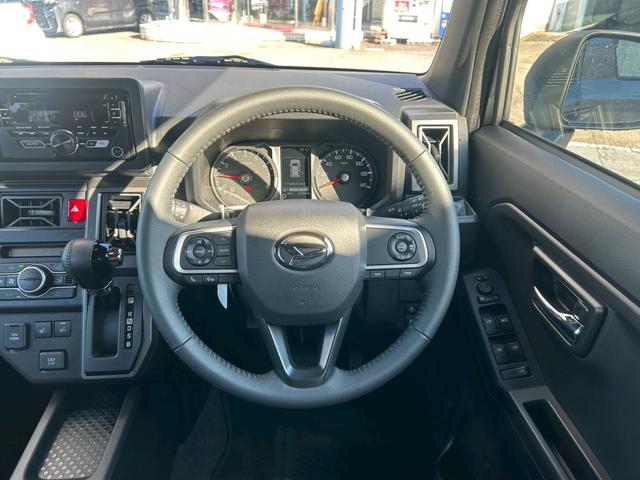 タフトＧ　ダーククロムベンチャー次世代スマートアシスト　シートヒーター　電動パーキングブレーキ・ブレーキホールド機能　クルーズコントロール　オートライト　バックカメラ　ＣＤステレオ　前後コーナーセンサー　キーフリー（石川県）の中古車