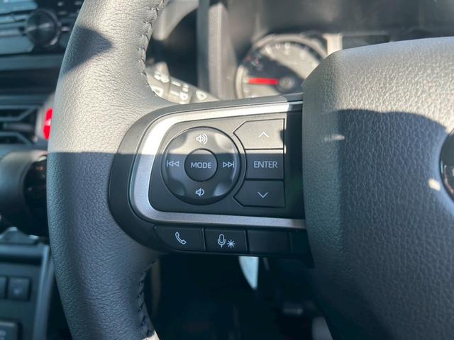 タフトＧ　ダーククロムベンチャー次世代スマートアシスト　シートヒーター　電動パーキングブレーキ・ブレーキホールド機能　クルーズコントロール　オートライト　バックカメラ　ＣＤステレオ　前後コーナーセンサー　キーフリー（石川県）の中古車