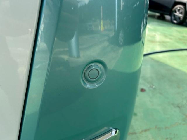 ムーヴキャンバスストライプスＧ４ＷＤ　次世代スマートアシスト　両側パワースライドドア　電動パーキングブレーキ・ブレーキホールド機能　シートヒーター　ＣＤステレオ　バックカメラ　ステアリングスイッチ　オートライト　置き楽ＢＯＸ（石川県）の中古車