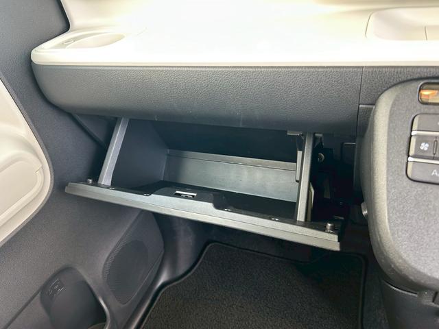 ムーヴキャンバスストライプスＧ４ＷＤ　次世代スマートアシスト　両側パワースライドドア　電動パーキングブレーキ・ブレーキホールド機能　シートヒーター　ＣＤステレオ　バックカメラ　ステアリングスイッチ　オートライト　置き楽ＢＯＸ（石川県）の中古車