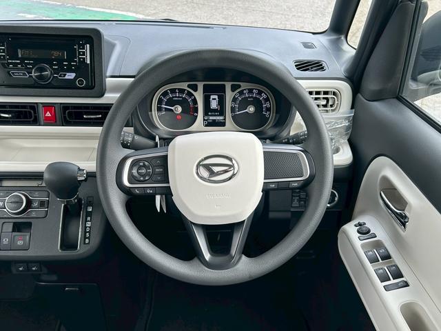 ムーヴキャンバスストライプスＧ４ＷＤ　次世代スマートアシスト　両側パワースライドドア　シートヒーター　電動パーキングブレーキ・ブレーキホールド機能　ＣＤステレオ　バックカメラ　ステアリングスイッチ　キーフリー　前後コーナーセンサー（石川県）の中古車