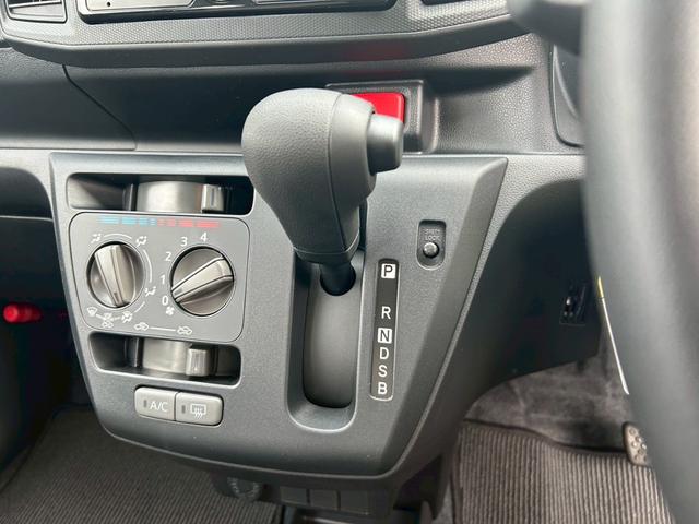 ミライースＬ　ＳＡIIIスマートアシスト３　アイドリングストップ　前後コーナーセンサー　キーレス　オートライト　ＡＢＳ　マニュアルエアコン（石川県）の中古車