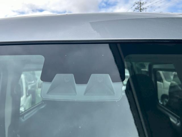 ハイゼットカーゴＤＸ４ＷＤ　次世代スマートアシスト　前後コーナーセンサー　ＣＶＴ　両側スライドドア　オートライト　ＦＭ／ＡＭラジオ　マニュアルエアコン　ＡＢＳ　アイドリングストップ　キーレス（石川県）の中古車