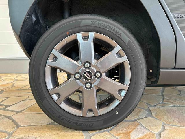 タフトＧターボ　ダーククロムベンチャー走行無制限１年保証　４ＷＤ　１０インチナビ　パノラマモニター　前後ドラレコ　ＵＳＢ　ＬＥＤヘッドライト　オートライト　クルーズコントロール　コーナーセンサー　Ｂｌｕｅｔｏｏｔｈ（石川県）の中古車