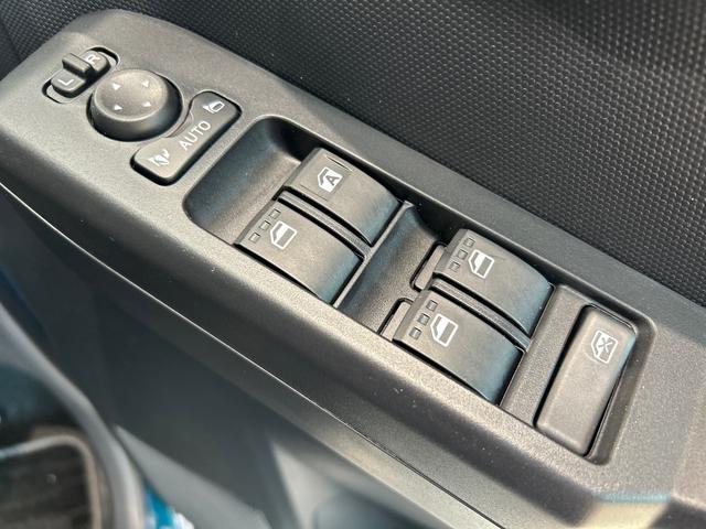 タフトＧターボ　ダーククロムベンチャー走行無制限１年保証　４ＷＤ　１０インチナビ　パノラマモニター　前後ドラレコ　ＵＳＢ　ＬＥＤヘッドライト　オートライト　クルーズコントロール　コーナーセンサー　Ｂｌｕｅｔｏｏｔｈ（石川県）の中古車