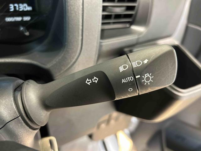 ハイゼットカーゴスペシャル走行無制限1年保証 4WD 衝突回避支援ブレーキ コーナーセンサー 純正AM/FMラジオ オートライト オートハイビーム アイドリングストップ アクセサリーソケット(石川県)の中古車