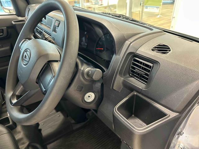 ハイゼットカーゴスペシャル走行無制限1年保証 4WD 衝突回避支援ブレーキ コーナーセンサー 純正AM/FMラジオ オートライト オートハイビーム アイドリングストップ アクセサリーソケット(石川県)の中古車
