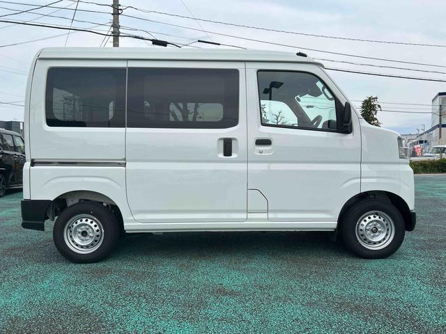ハイゼットカーゴDX走行無制限1年間保証 4WD コーナーセンサー CVT車 オートハイビーム アイドリングストップ キーレスエントリー 横滑り防止装置 ラジオ(石川県)の中古車