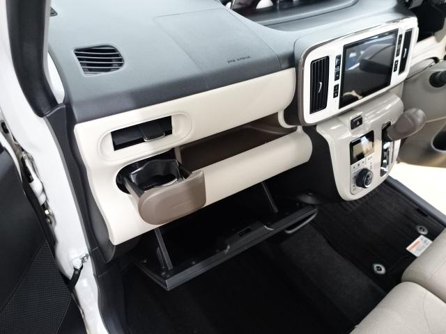 ムーヴキャンバスＧメイクアップＶＳ　ＳＡIII８インチナビ　パノラマモニター　シートヒーター　パワースライドドア　オートエアコン（石川県）の中古車