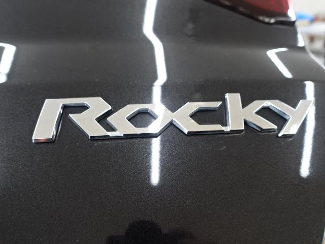 ロッキープレミアムＧ９インチディスプレイオーディオ　シートヒーター　バックカメラ　オートライト　オートエアコン（石川県）の中古車