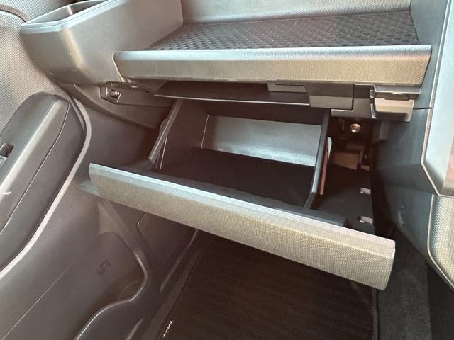 タフトG クロムベンチャー次世代スマートアシスト、バックカメラ、シートヒーター、オートエアコン、LEDオートライト、フォグランプ、純正CDチューナー、電動パーキングブレーキ、キーフリー(石川県)の中古車