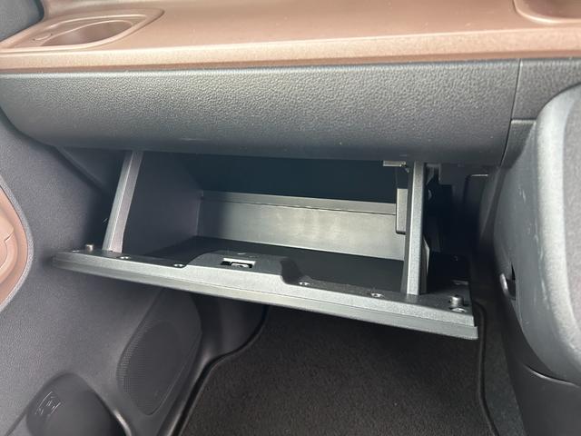 ムーヴキャンバスセオリーG次世代スマートアシスト、バックカメラ、純正CDチューナー、オートエアコン、LEDオートライト、電動パーキングブレーキ、シートヒーター、LEDフォグランプ、両側電動スライドドア、電動格納ドアミラー(石川県)の中古車