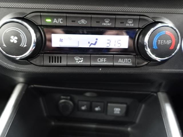 ロッキープレミアムＧ　ＨＥＶ次世代スマートアシスト　ＬＥＤヘッドライト　フォグランプ　オートライト　オートエアコン　シートヒーター　電動パーキングブレーキ　オートブレーキホールド　アイドリングストップ　前後コーナーセンサー（石川県）の中古車