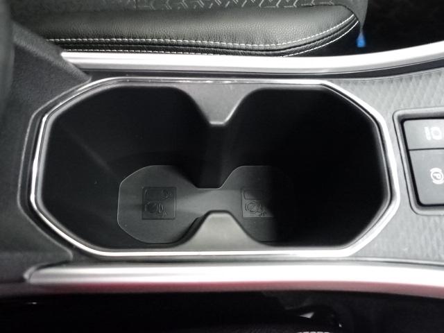 ロッキープレミアムＧ　ＨＥＶ（石川県）の中古車