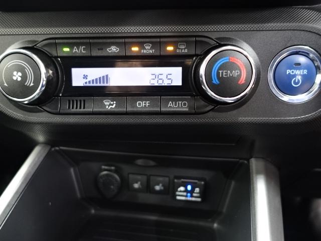 ロッキープレミアムＧ　ＨＥＶ（石川県）の中古車