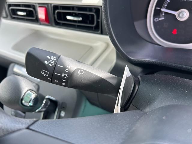 ムーヴキャンバスストライプスＧ７インチナビ　バックカメラ　オートエアコン　両側パワースライドドア　シートヒーター　キーフリー　ＡＤＢ（石川県）の中古車