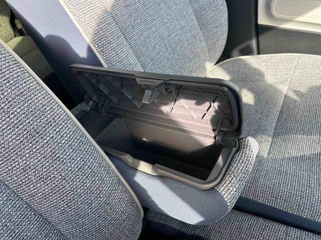 ムーヴキャンバスストライプスG走行無制限1年保証 純正7インチナビ Bluetooth バックカメラ 衝突回避支援ブレーキ コーナーセンサー LEDヘッドライト オートライト 両側パワースライドドア シートヒーター(石川県)の中古車