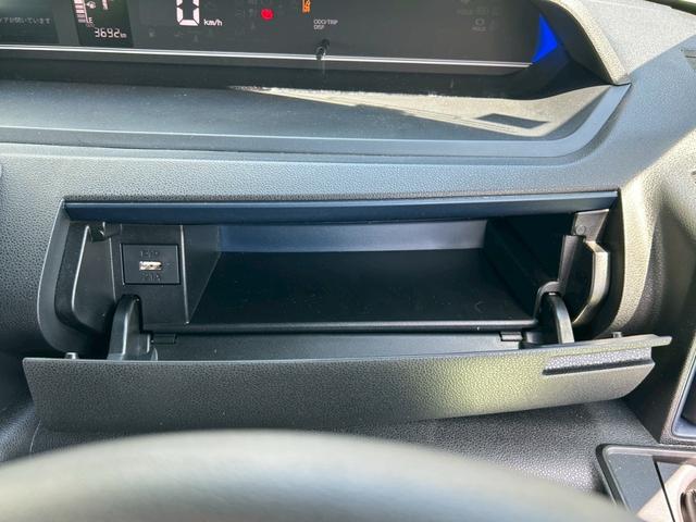 タントカスタムＸ４ＷＤ　次世代スマートアシスト　７インチナビ　バックカメラ　シートバックテーブル　サンシェード　シートヒーター　両側パワースライドドア　電動パーキングブレーキ・ブレーキホールド機能　オートライト（石川県）の中古車