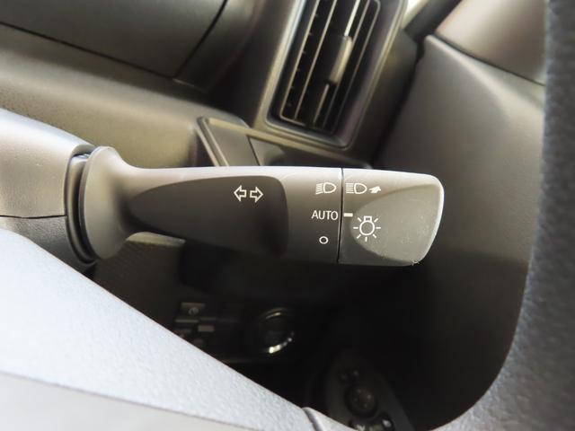 タントＸ次世代スマートアシスト　運転席側スライドドア　助手席側パワースライドドア　シートバックテーブル　サンシェード　バックカメラ　ステアリングスイッチ　電動パーキング　ブレーキホールド機能　シートヒーター（石川県）の中古車