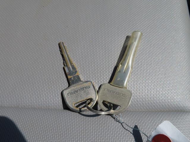 サンバートラックＴＣ−ＳＣ４ＷＤ　エアコン　ＦＭ・ＡＭラジオ　シガライター　パワステ（石川県）の中古車