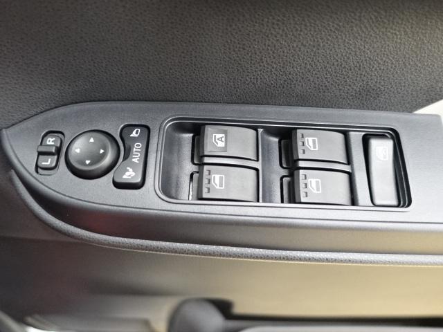 タントＸ次世代スマートアシスト　シートバックテーブル　サンシェード　シートヒーター　電動パーキングブレーキ・ブレーキホールド機能　オートライト　両側スライドドア（助手席側パワースライドドア）　キーフリー（石川県）の中古車