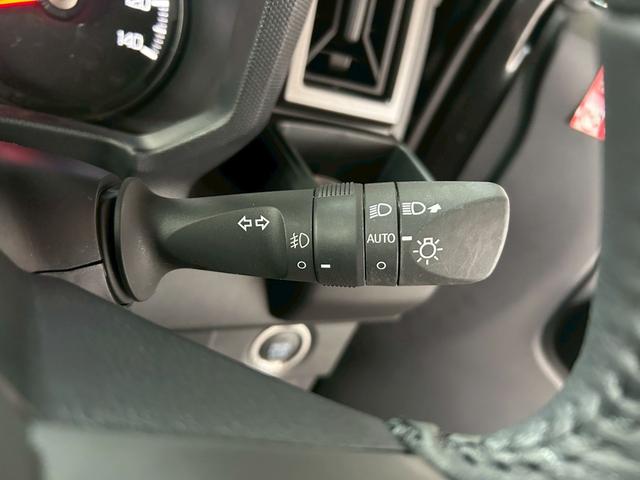 タフトＧ　ダーククロムベンチャー次世代スマートアシスト　電動パーキングブレーキ・ブレーキホールド機能　シートヒーター　クルーズコントロール　オートライト　アイドリングストップ　バックカメラ　キーフリー　アイドリングストップ（石川県）の中古車